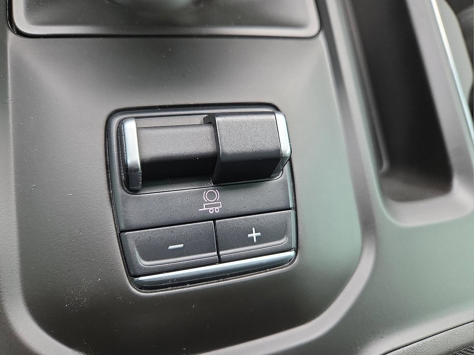 Used 2023 GMC Sierra 1500 Denali w/ Technology Package AWD/4WD image 22