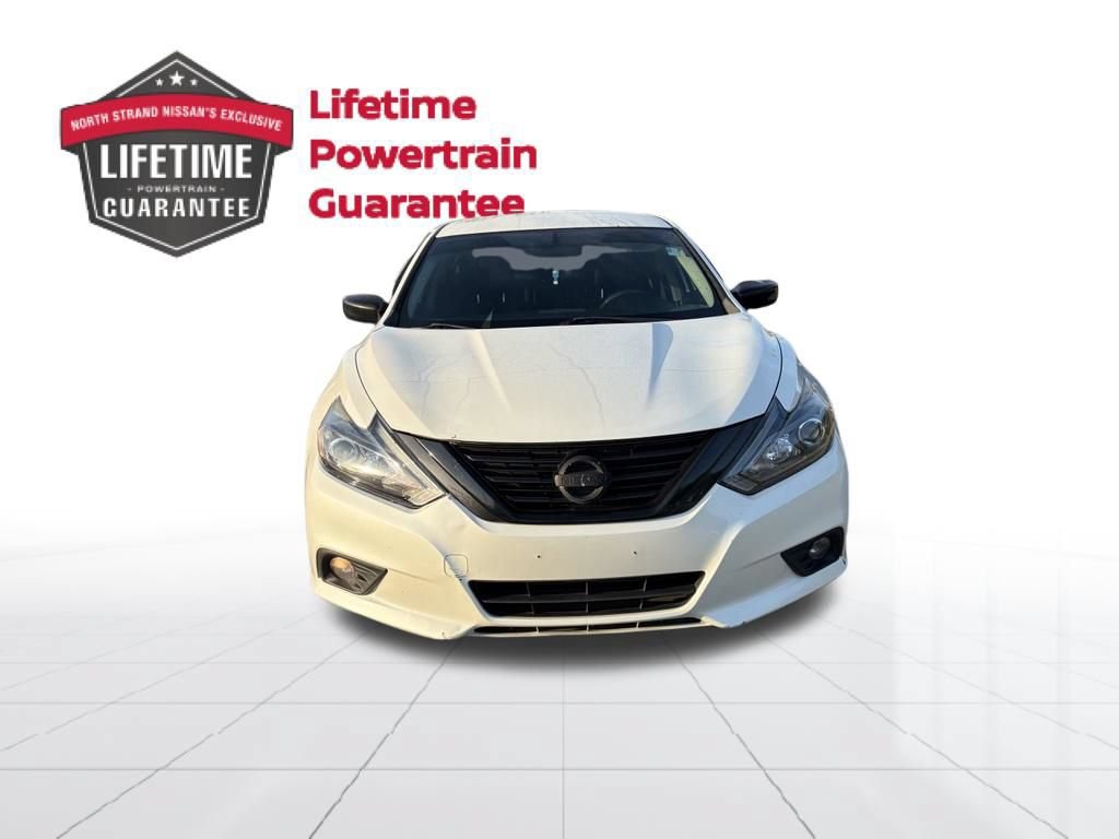 Used 2018 Nissan Altima 2.5 SR w/ SR Midnight Edition FWD image 12