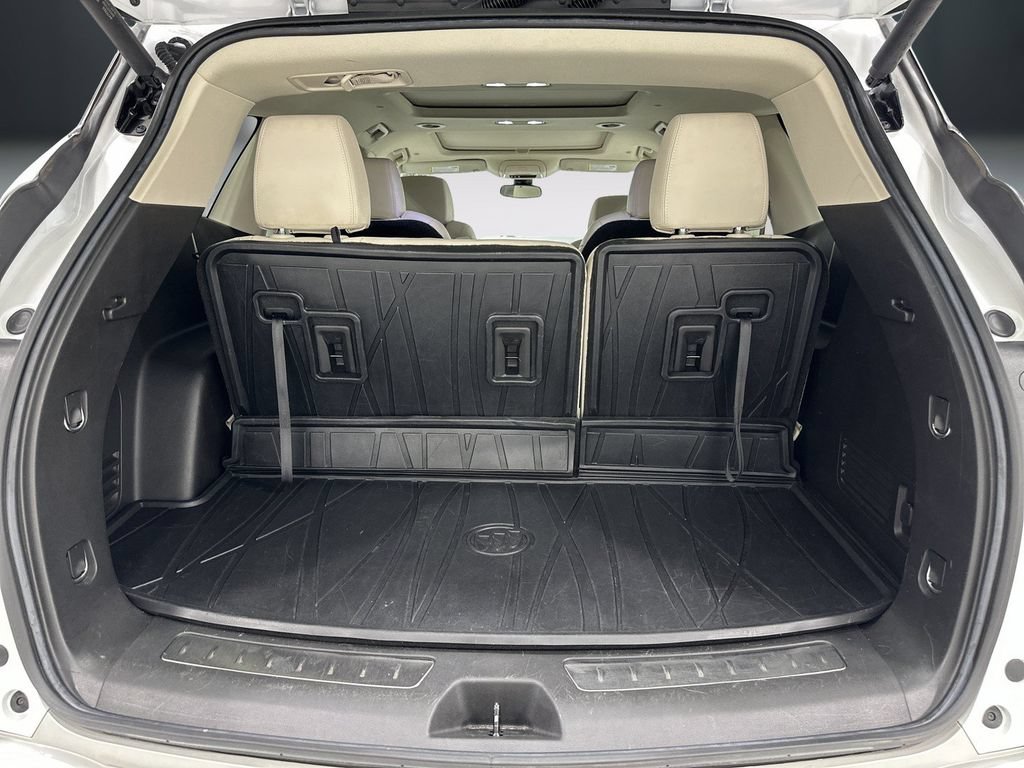 Used 2023 Buick Enclave Essence w/ Experience Buick Package FWD image 12