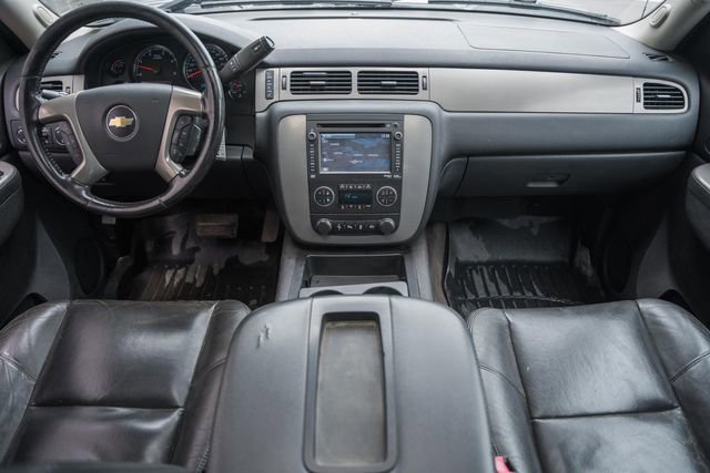 Used 2014 Chevrolet Silverado 2500 LTZ w/ LTZ Plus Package AWD/4WD image 24