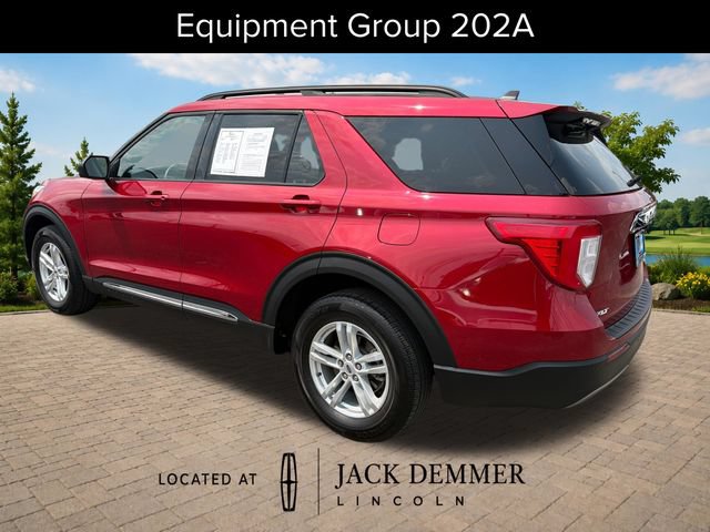 Used 2023 Ford Explorer XLT w/ Equipment Group 202A AWD/4WD image 5