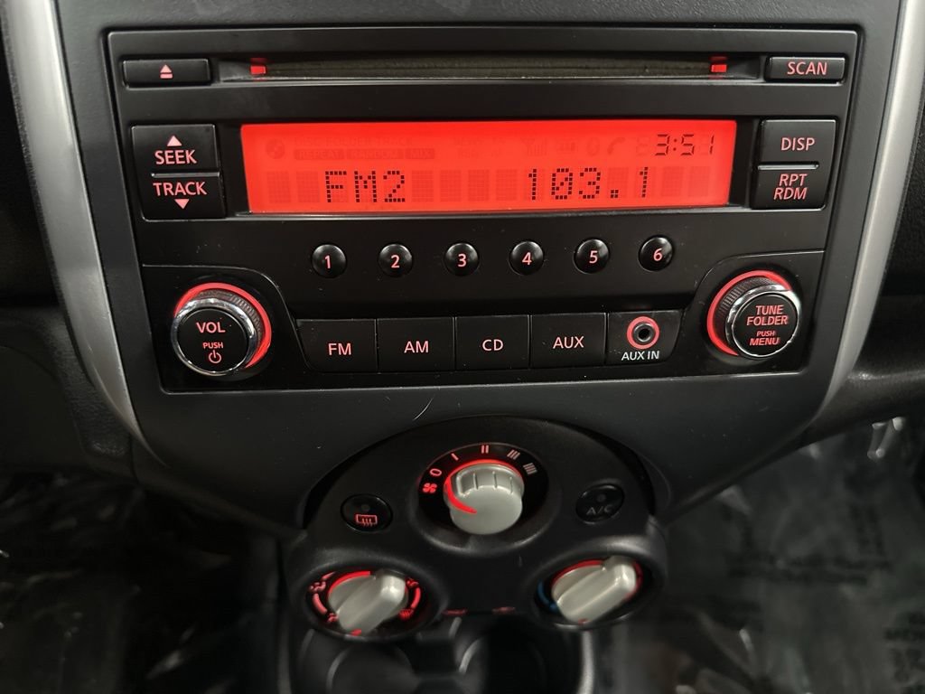 Used 2014 Nissan Versa Note S FWD image 25