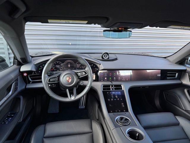 New 2025 Porsche Taycan 4S AWD/4WD image 36