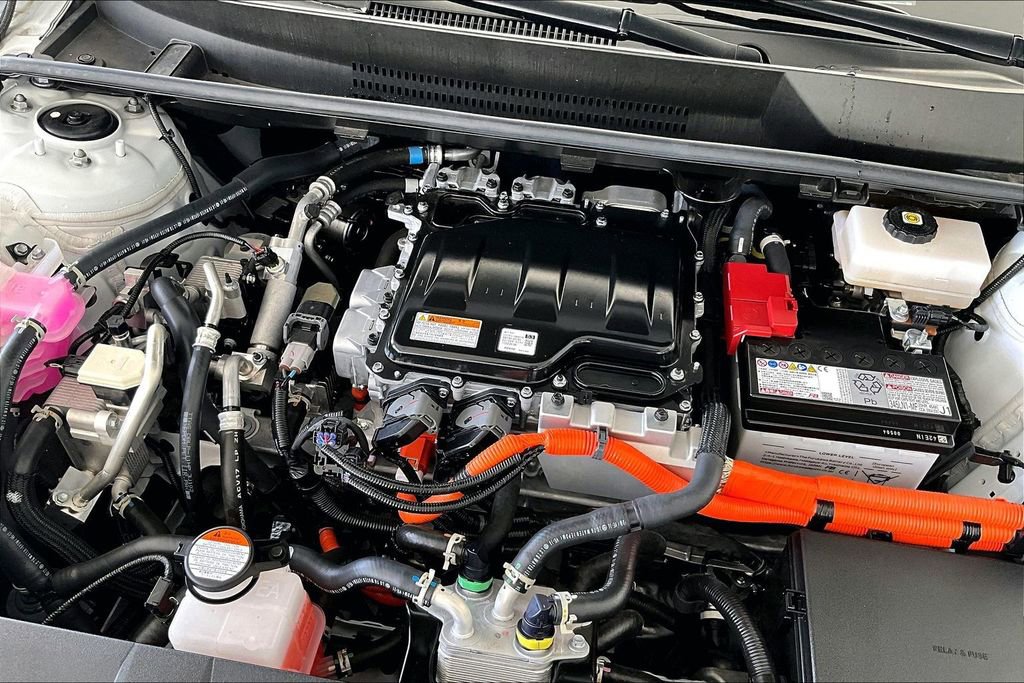 Certified 2025 Toyota bZ4X FWD w/ Weather Package image 31