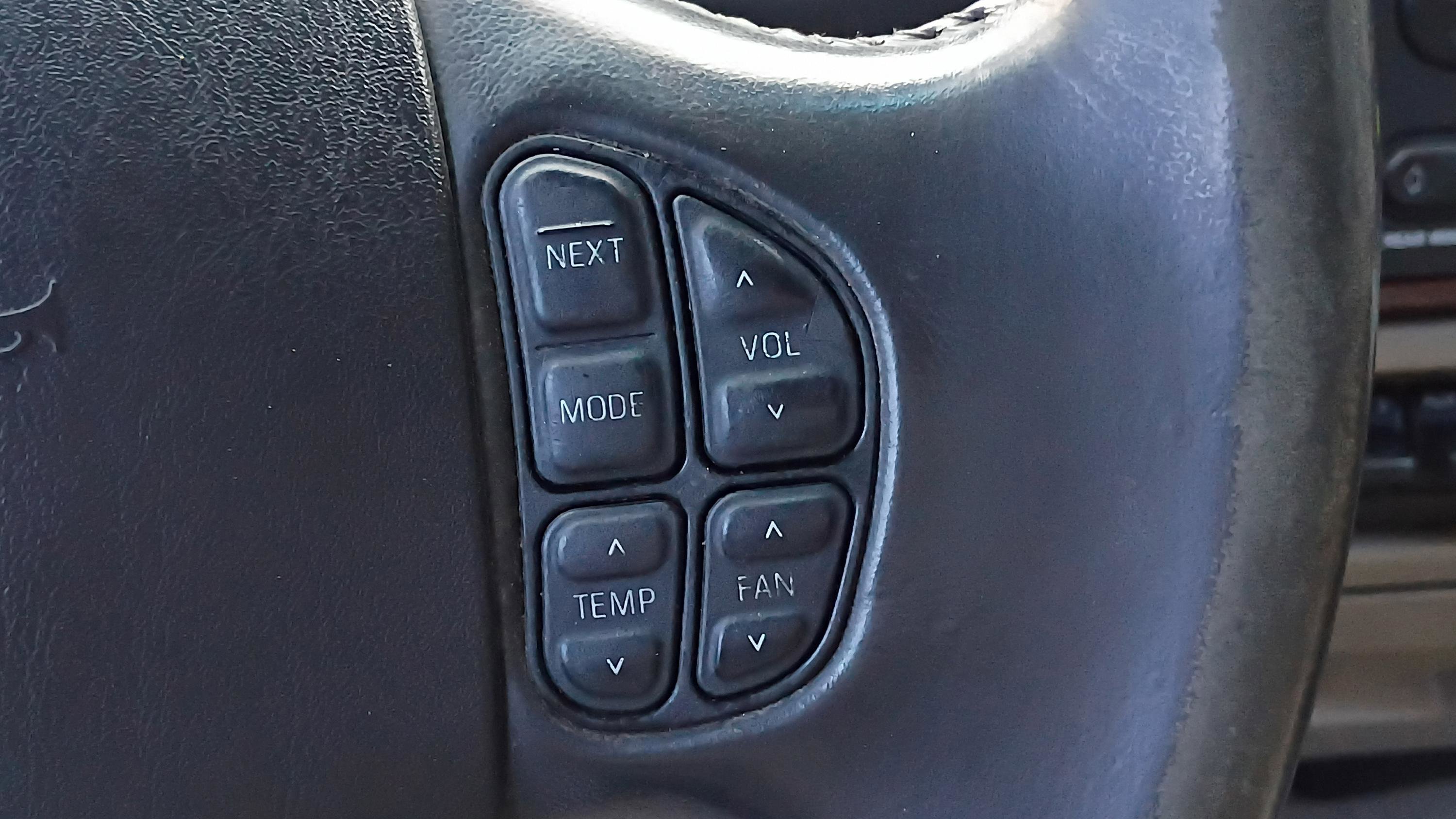 Used 2006 Ford F350 Lariat image 17