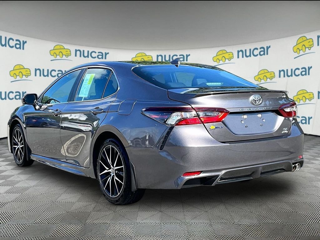 Used 2024 Toyota Camry SE w/ Cold Weather Package AWD/4WD image 4
