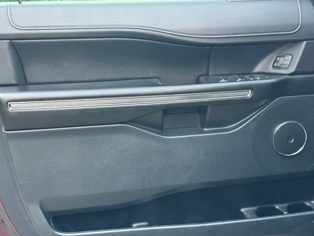 Used 2021 Ford Expedition Max XLT RWD image 17