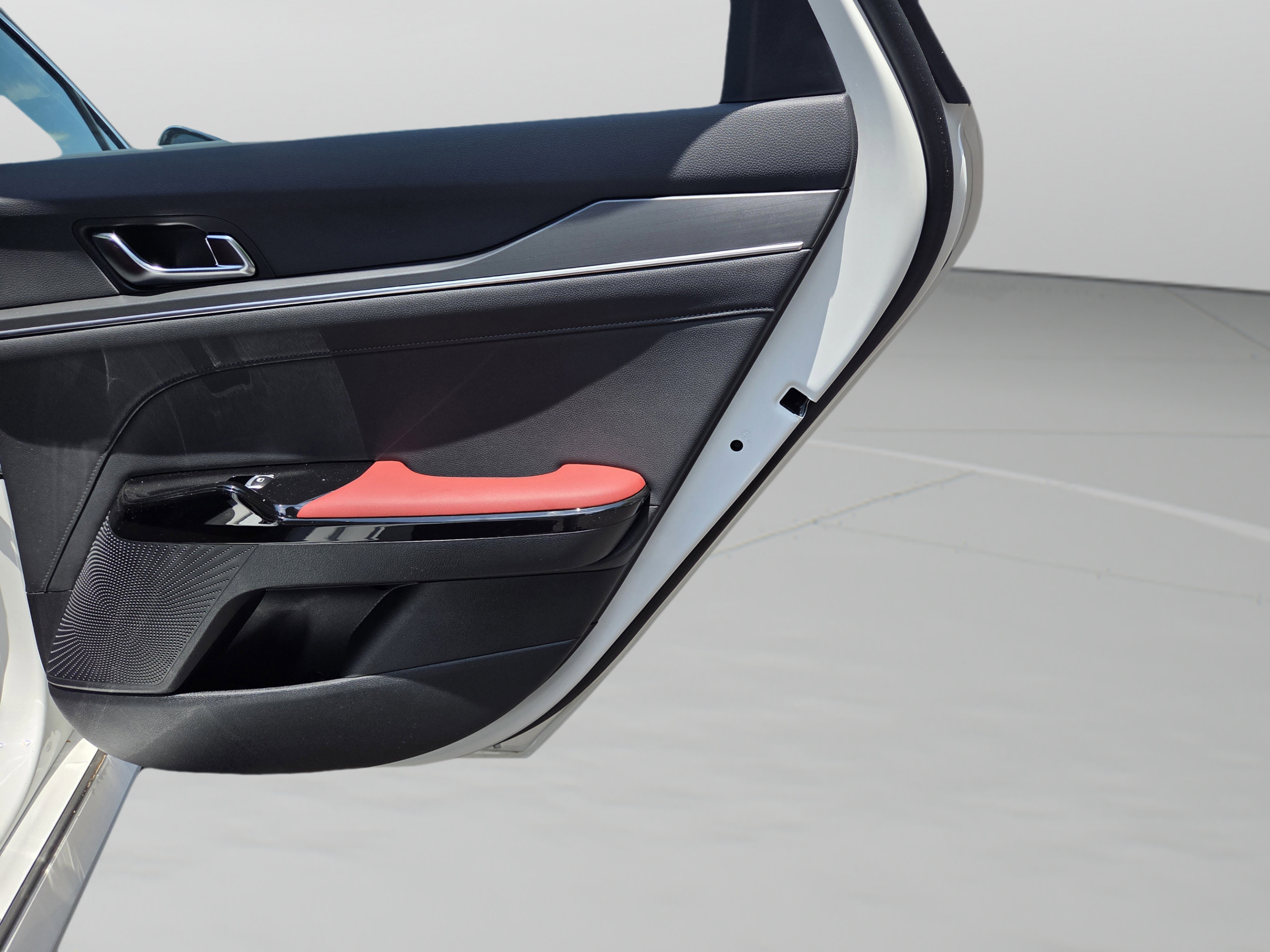 New 2026 Kia K5 GT-Line w/ GT-Line Premium Package FWD image 18
