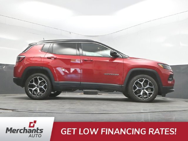 Used 2025 Jeep Compass Limited AWD/4WD image 43