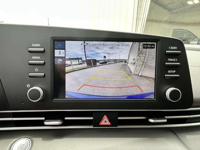 Used 2025 Hyundai Elantra Sport FWD image 16