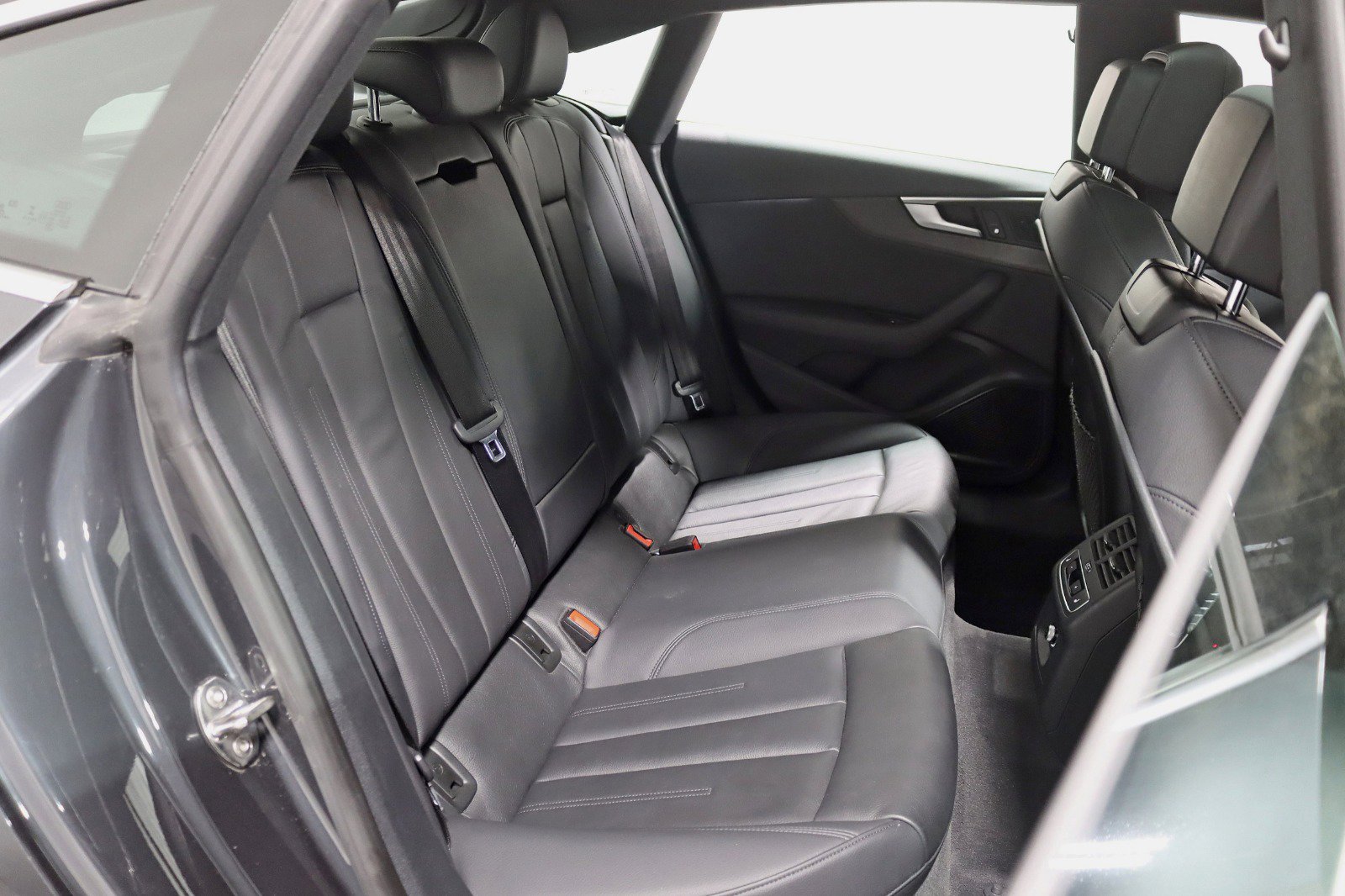 Used 2018 Audi A5 2.0T Premium Plus w/ Premium Plus image 32