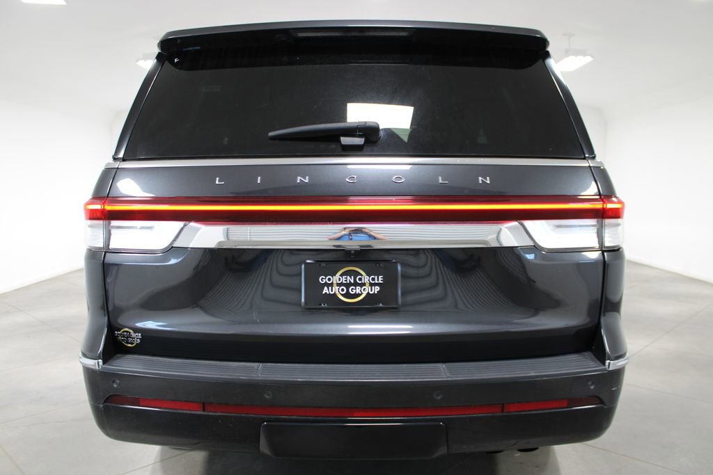 Used 2023 Lincoln Navigator Reserve image 8