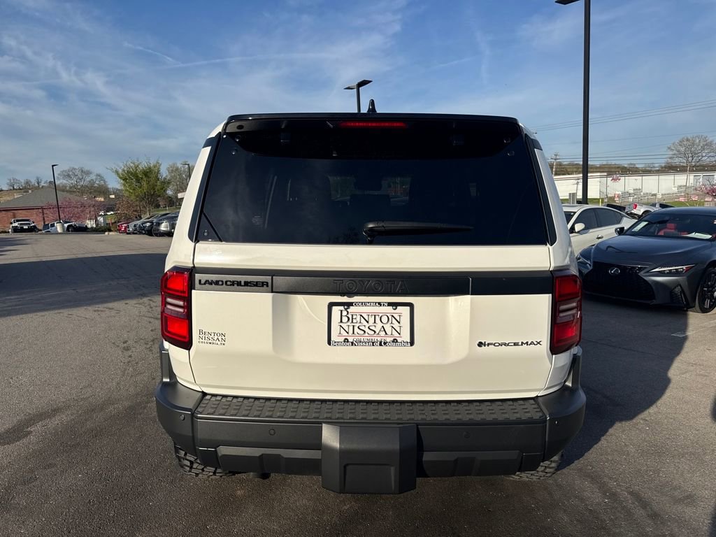 Used 2024 Toyota Land Cruiser 1958 image 7