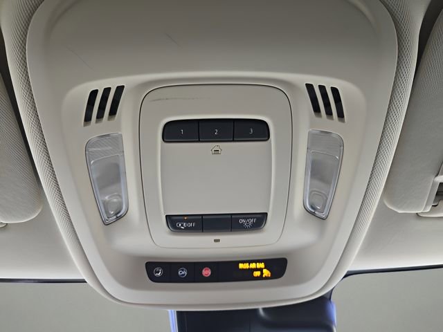 Used 2021 Buick Envision Essence w/ Technology Package I image 25