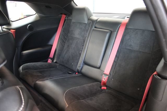 Used 2016 Dodge Challenger SRT Hellcat RWD image 22
