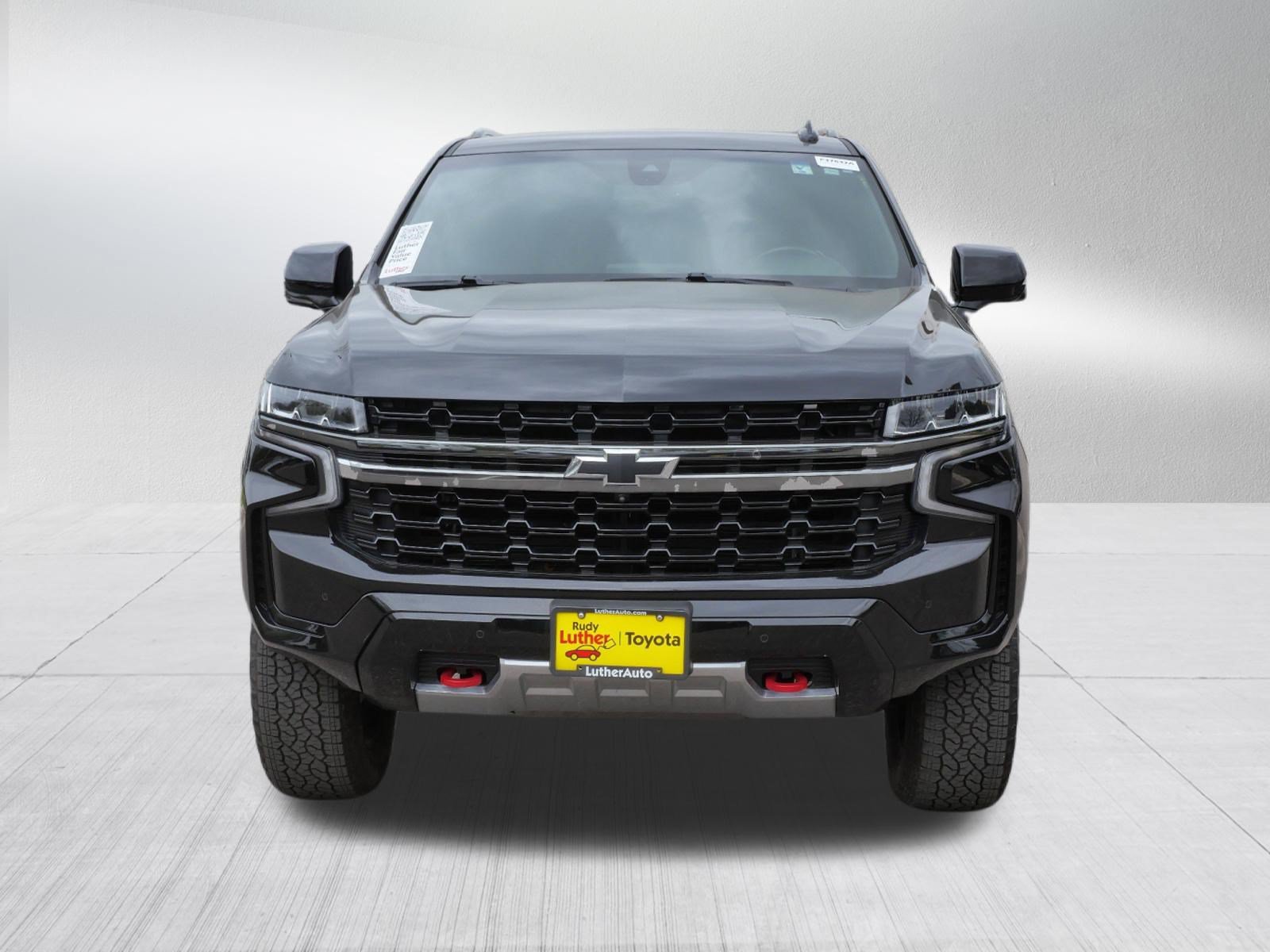 Used 2022 Chevrolet Suburban Z71 w/ Z71 Off-Road Package AWD/4WD image 2