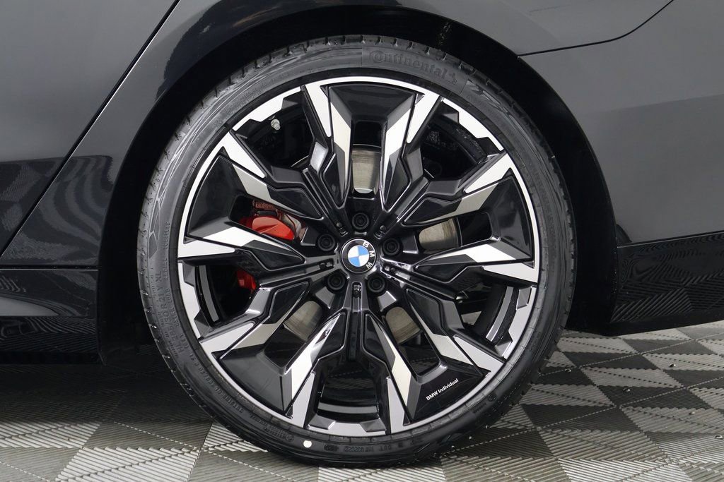New 2026 BMW i5 eDrive40 w/ M Sport Package image 10