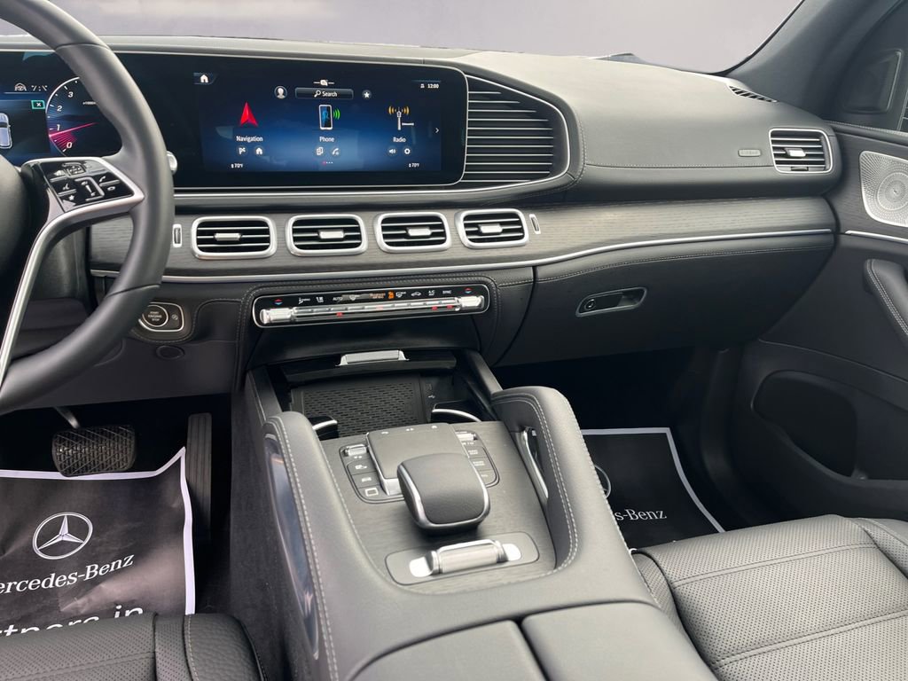Certified 2025 Mercedes-Benz GLE 580 4MATIC image 11