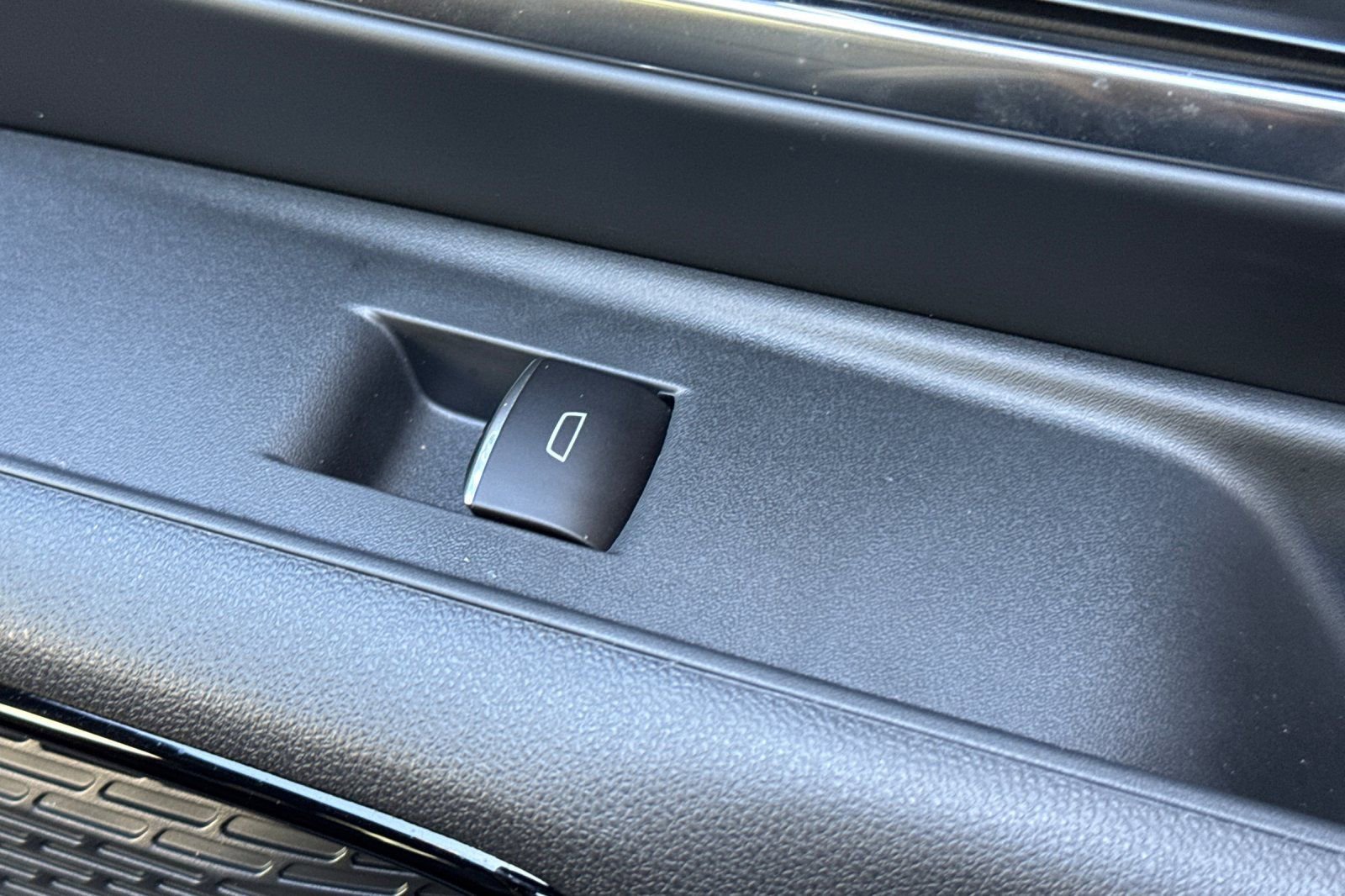 Used 2026 Chevrolet Silverado EV LT w/ Plus Package image 22