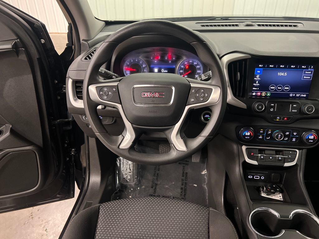 Certified 2023 GMC Terrain SLE w/ Driver Convenience Package AWD/4WD image 18