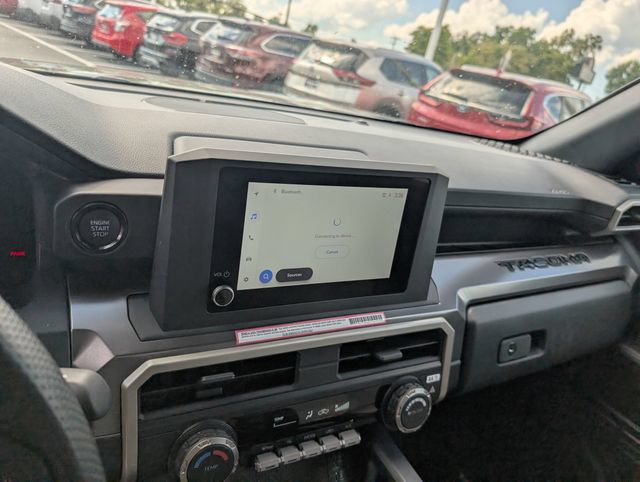 Used 2024 Toyota Tacoma SR5 AWD/4WD image 19