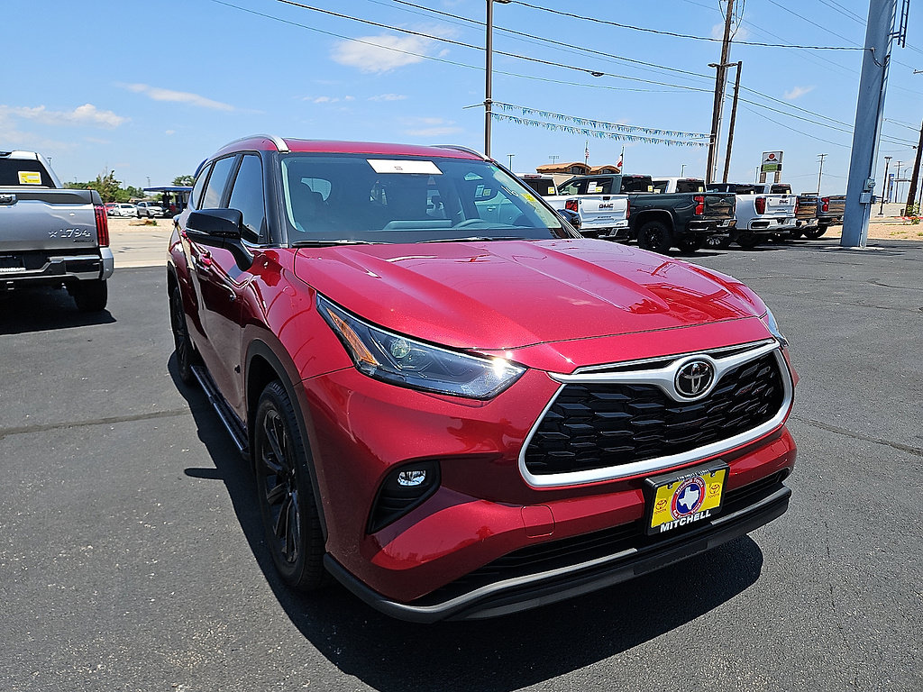 Certified 2026 Toyota Highlander XLE AWD/4WD image 7