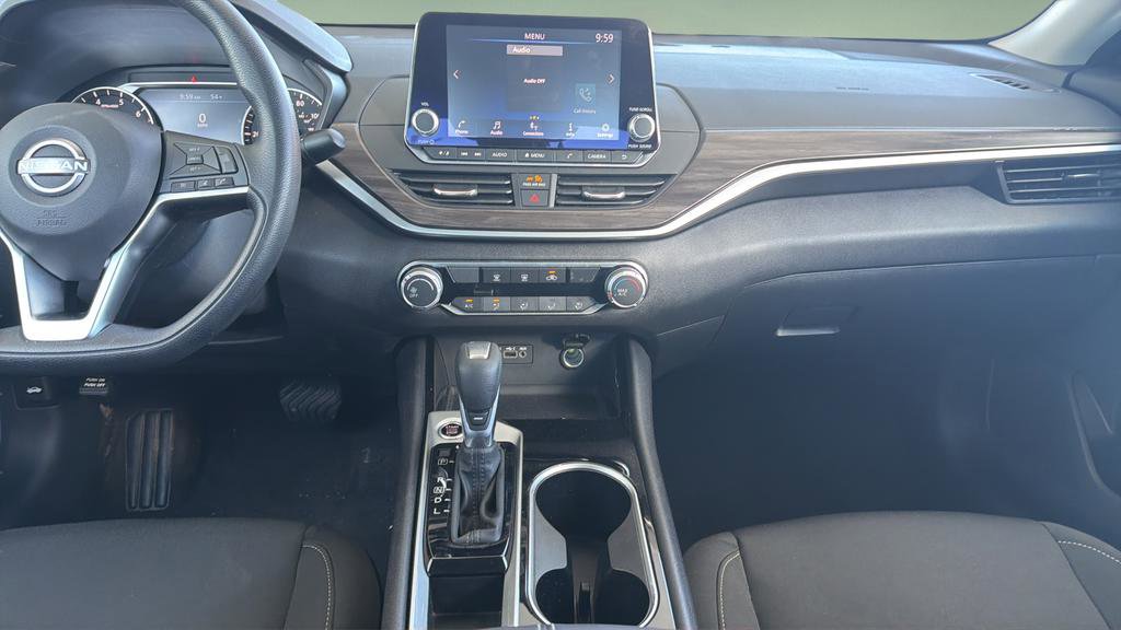 Certified 2024 Nissan Altima 2.5 SV FWD image 7