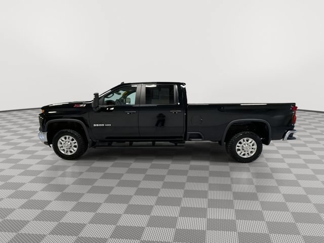 Certified 2024 Chevrolet Silverado 3500 W/T w/ WT Convenience Package AWD/4WD image 6