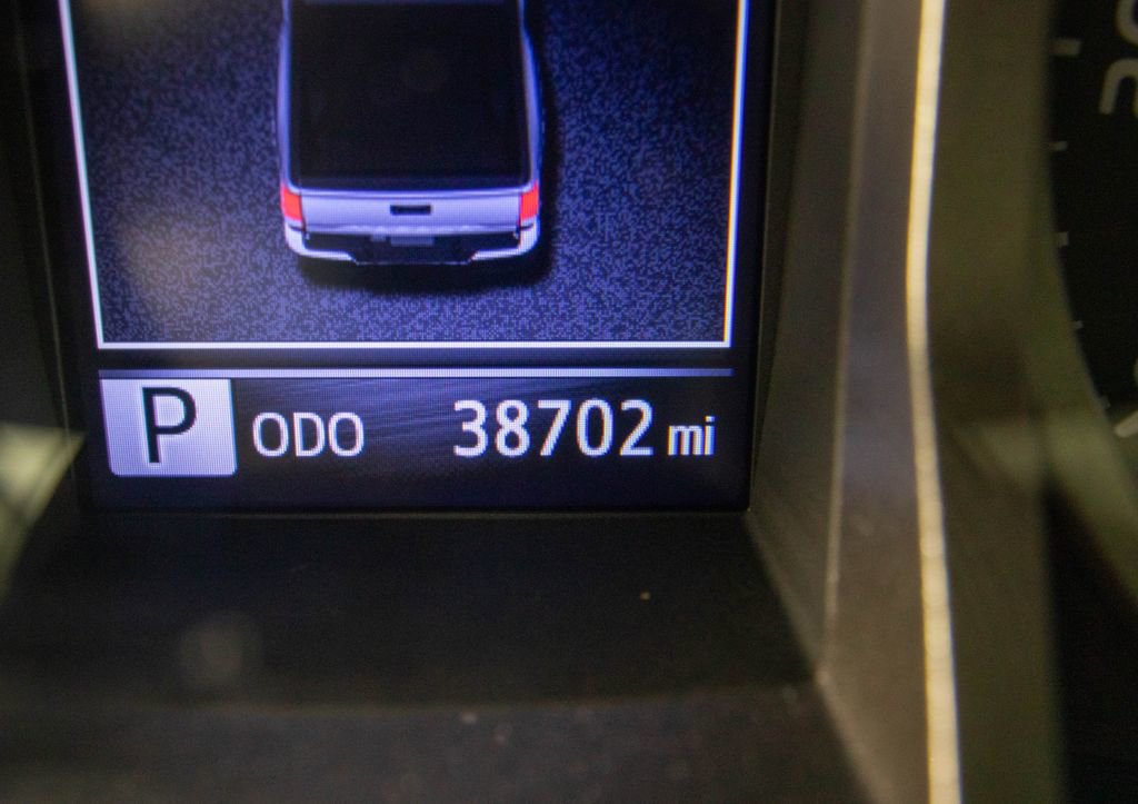 Used 2019 Toyota Tacoma SR5 image 20