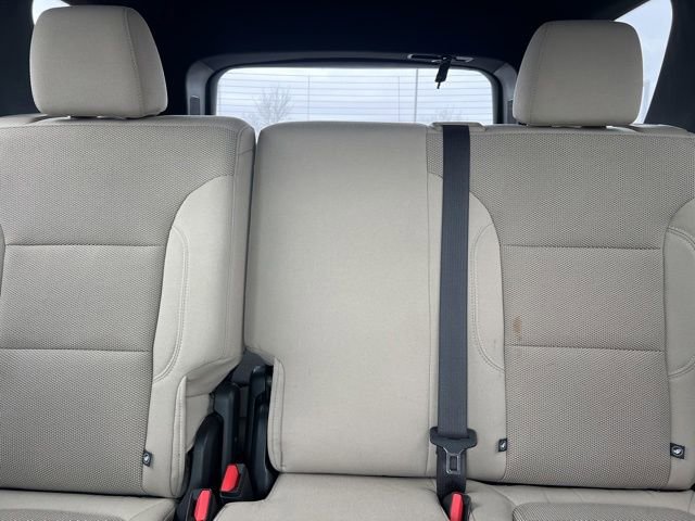 Used 2023 Chevrolet Traverse LS image 27