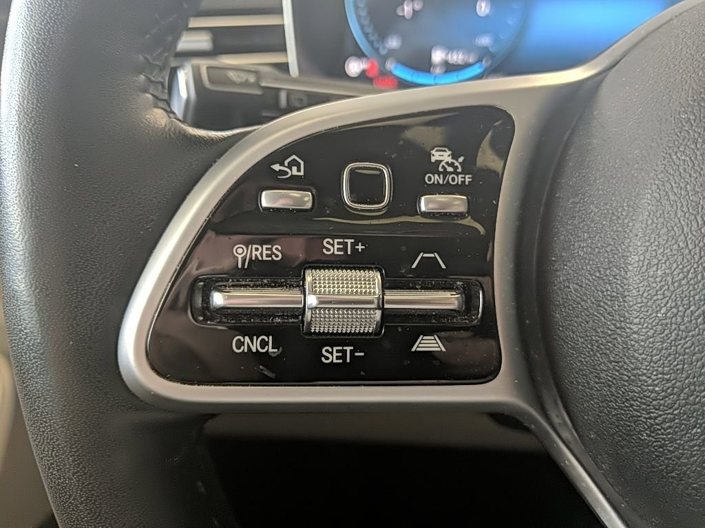 Used 2022 Mercedes-Benz GLS 450 4MATIC image 20