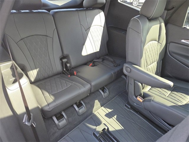 Used 2023 Buick Enclave Avenir w/ Avenir Technology Package image 36