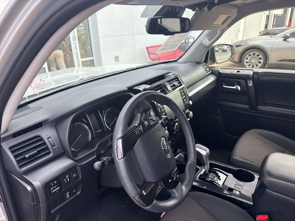 Used 2024 Toyota 4Runner TRD Off-Road image 7
