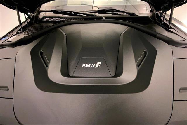 New 2025 BMW i4 xDrive40i w/ Premium Package image 8