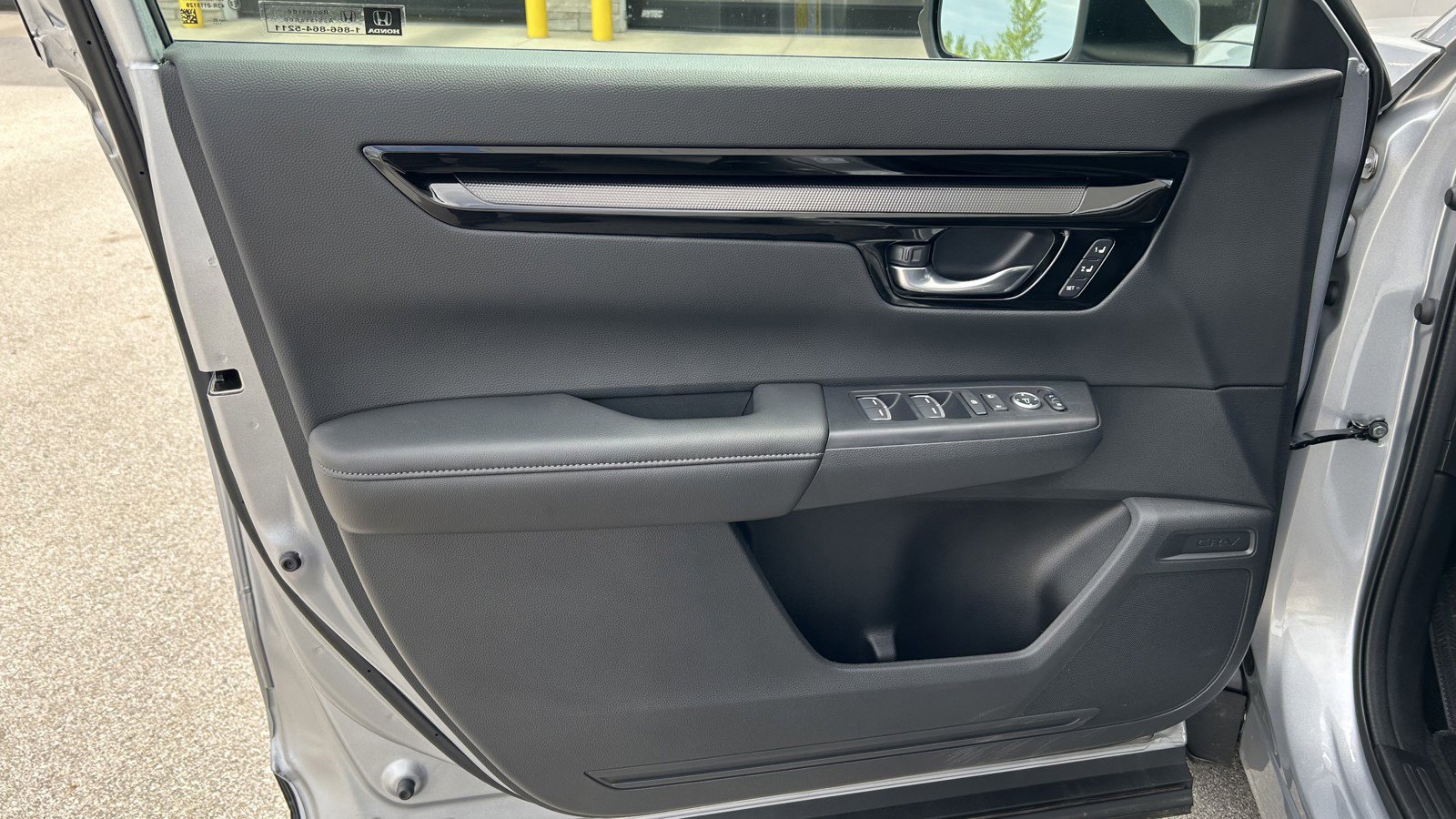 Used 2025 Honda CR-V EX-L image 10