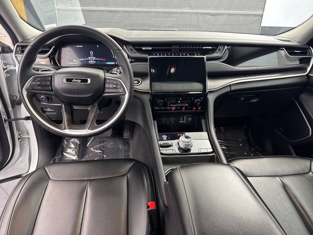 Used 2024 Jeep Grand Cherokee Limited 4xe AWD/4WD image 12
