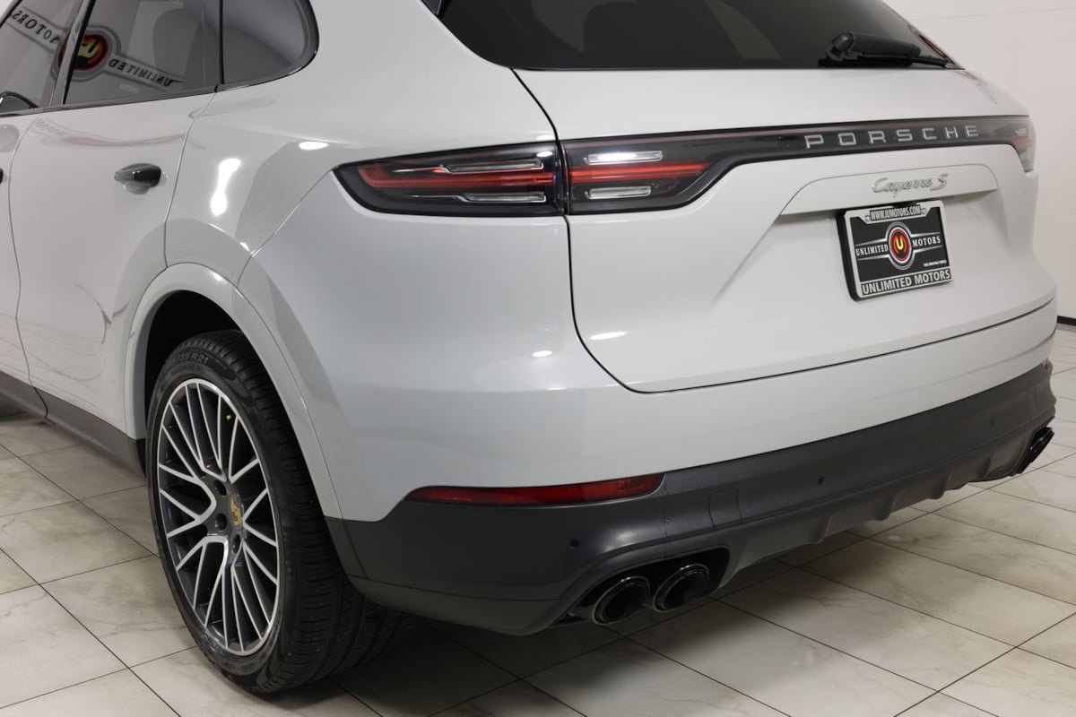 Used 2020 Porsche Cayenne S AWD/4WD image 44