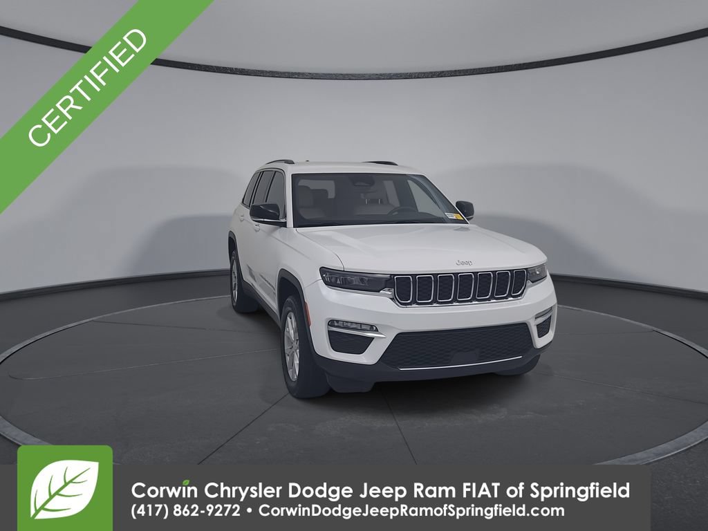 Used 2023 Jeep Grand Cherokee Limited AWD/4WD image 4