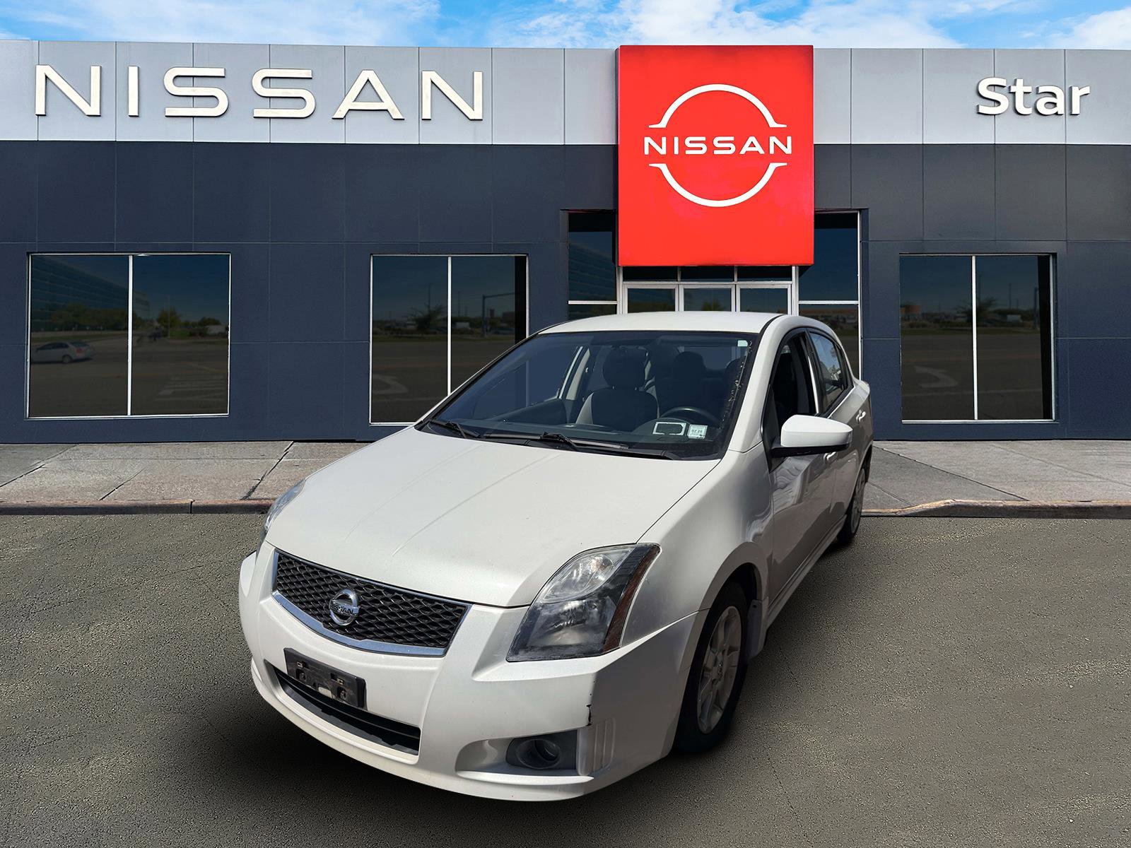 Used 2012 Nissan Sentra 2.0 SR FWD image 3