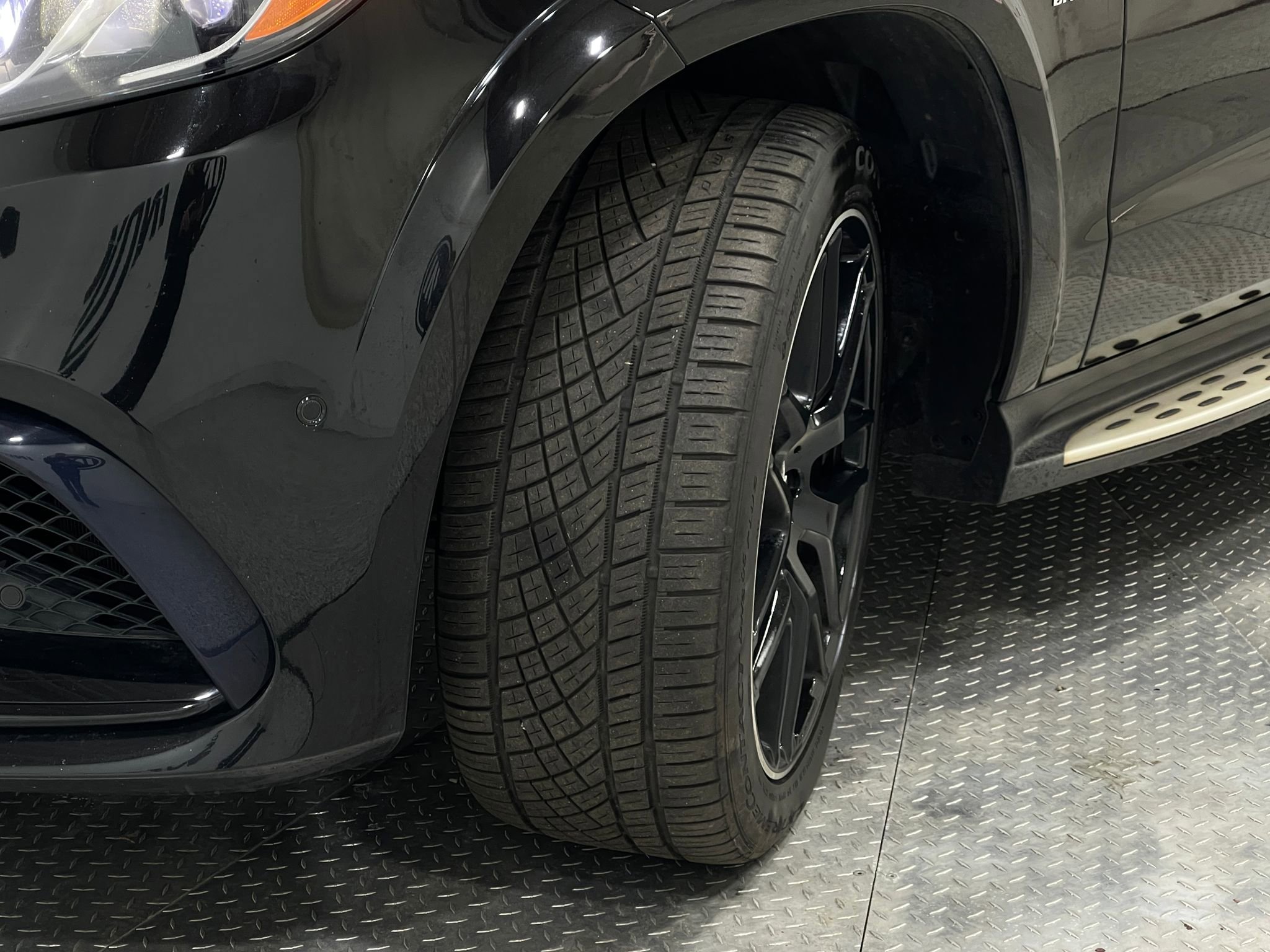 Used 2018 Mercedes-Benz GLS 63 AMG 4MATIC w/ AMG Night Styling Package image 39