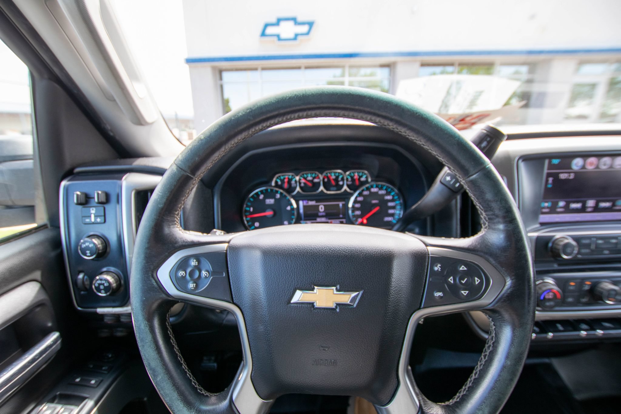 Used 2017 Chevrolet Silverado 2500 LT w/ LT Fleet Convenience Package AWD/4WD image 15