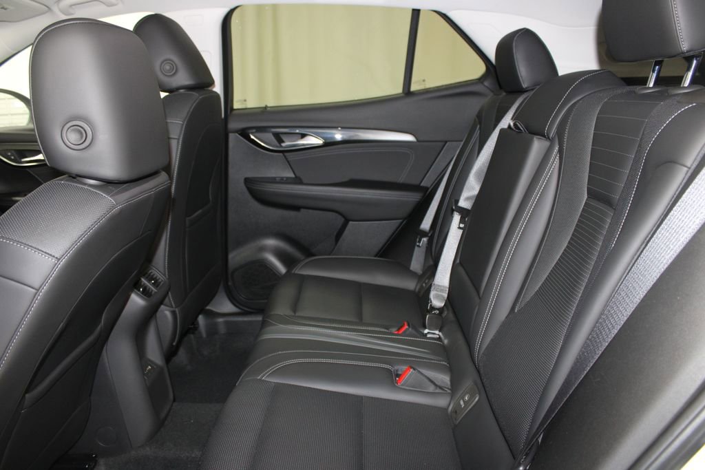 Used 2024 Buick Envision Preferred image 19