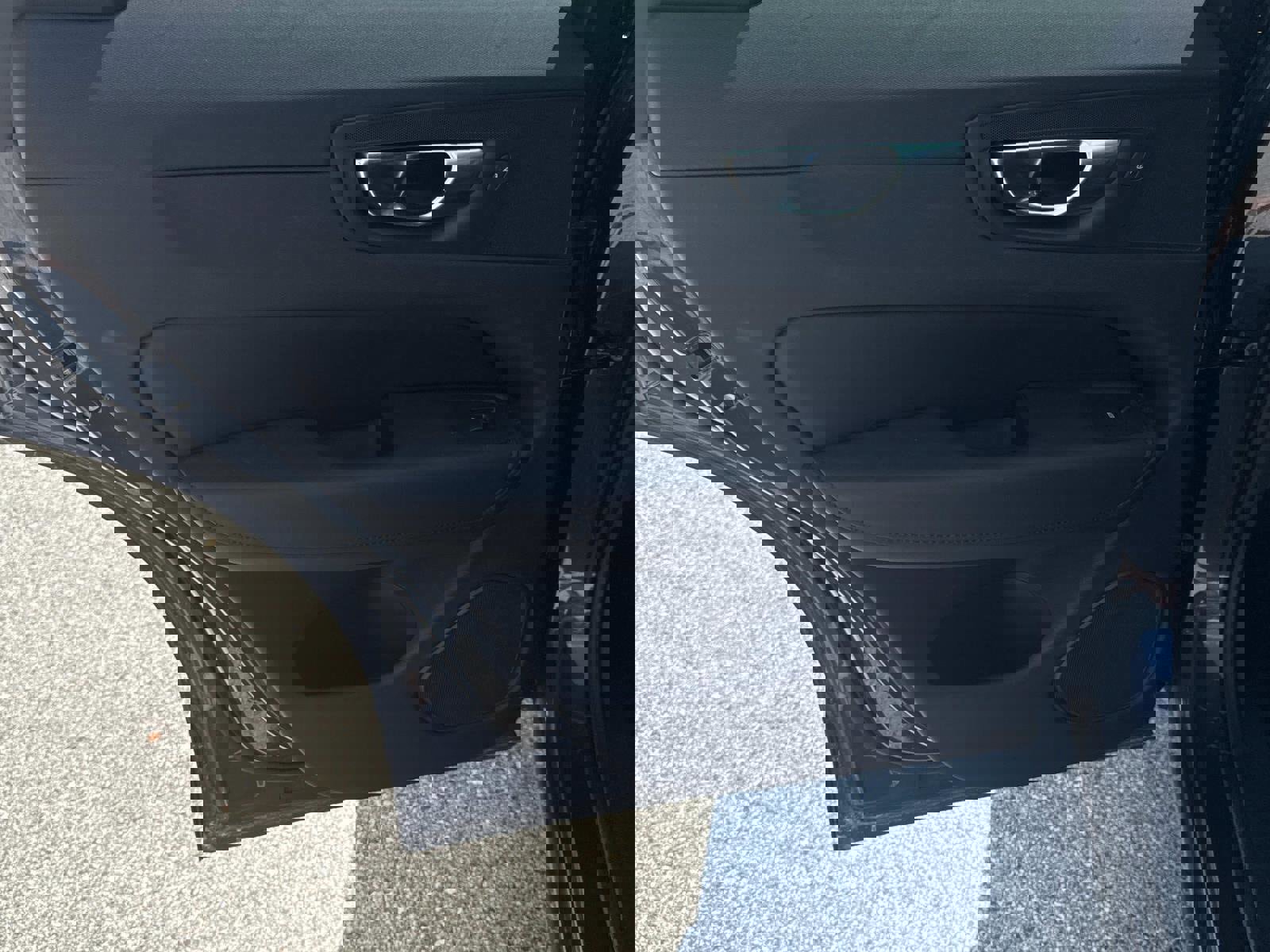 Certified 2025 Volvo XC60 B5 Core w/ Climate Package image 12