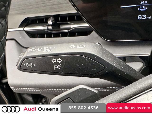 Used 2025 Audi Q6 e-tron Premium w/ Convenience Package image 28