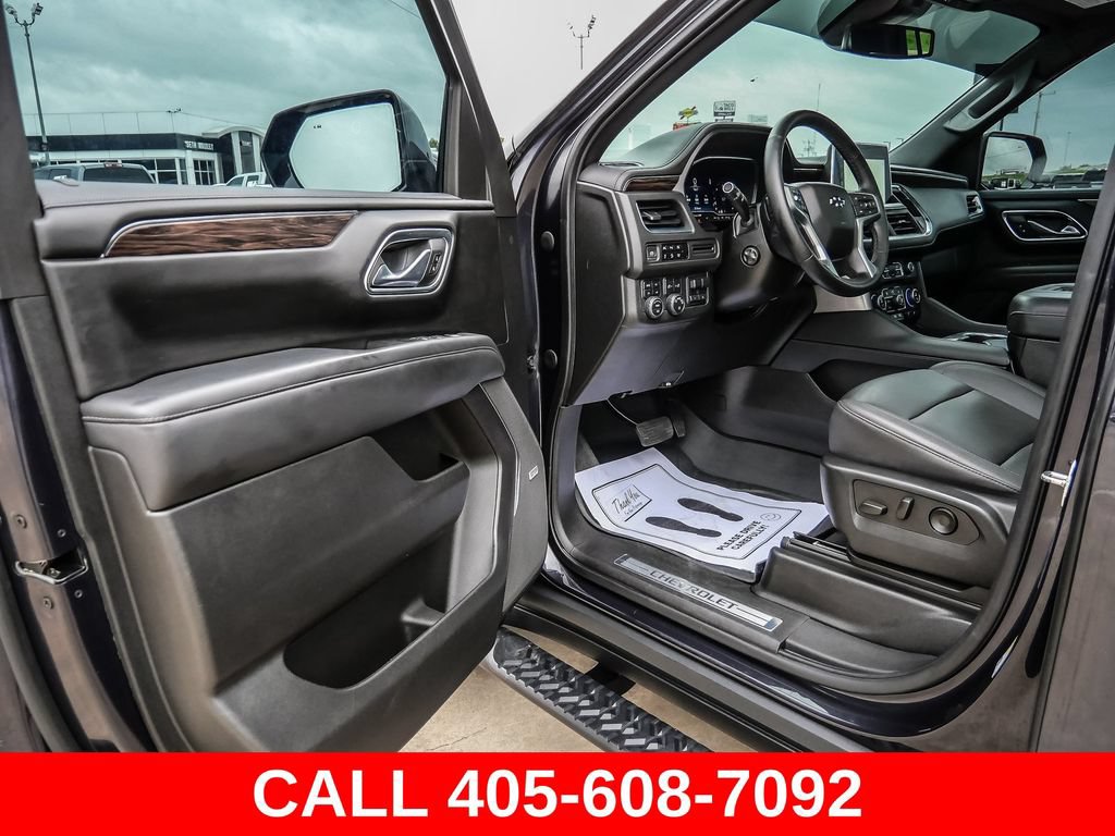Used 2023 Chevrolet Suburban Z71 w/ Off-Road Capability Package AWD/4WD image 35