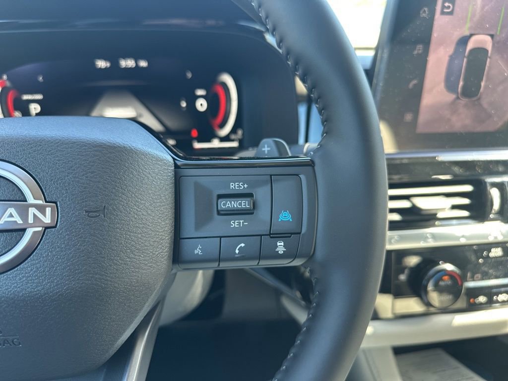 New 2026 Nissan Pathfinder SL FWD image 16