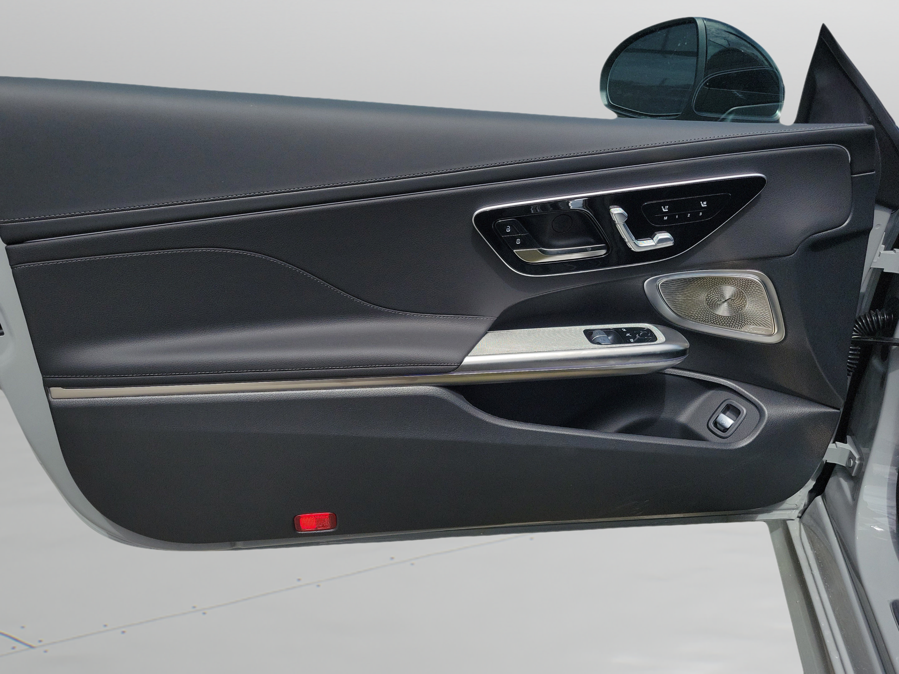 New 2026 Mercedes-Benz CLE 450 4MATIC Coupe image 5