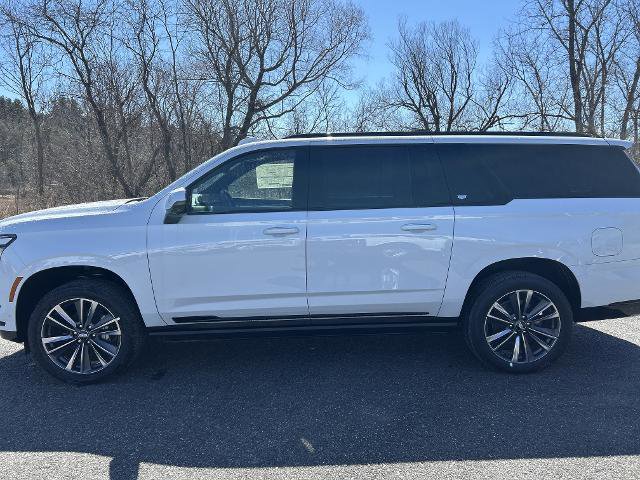 New 2026 Cadillac Escalade ESV Sport image 2