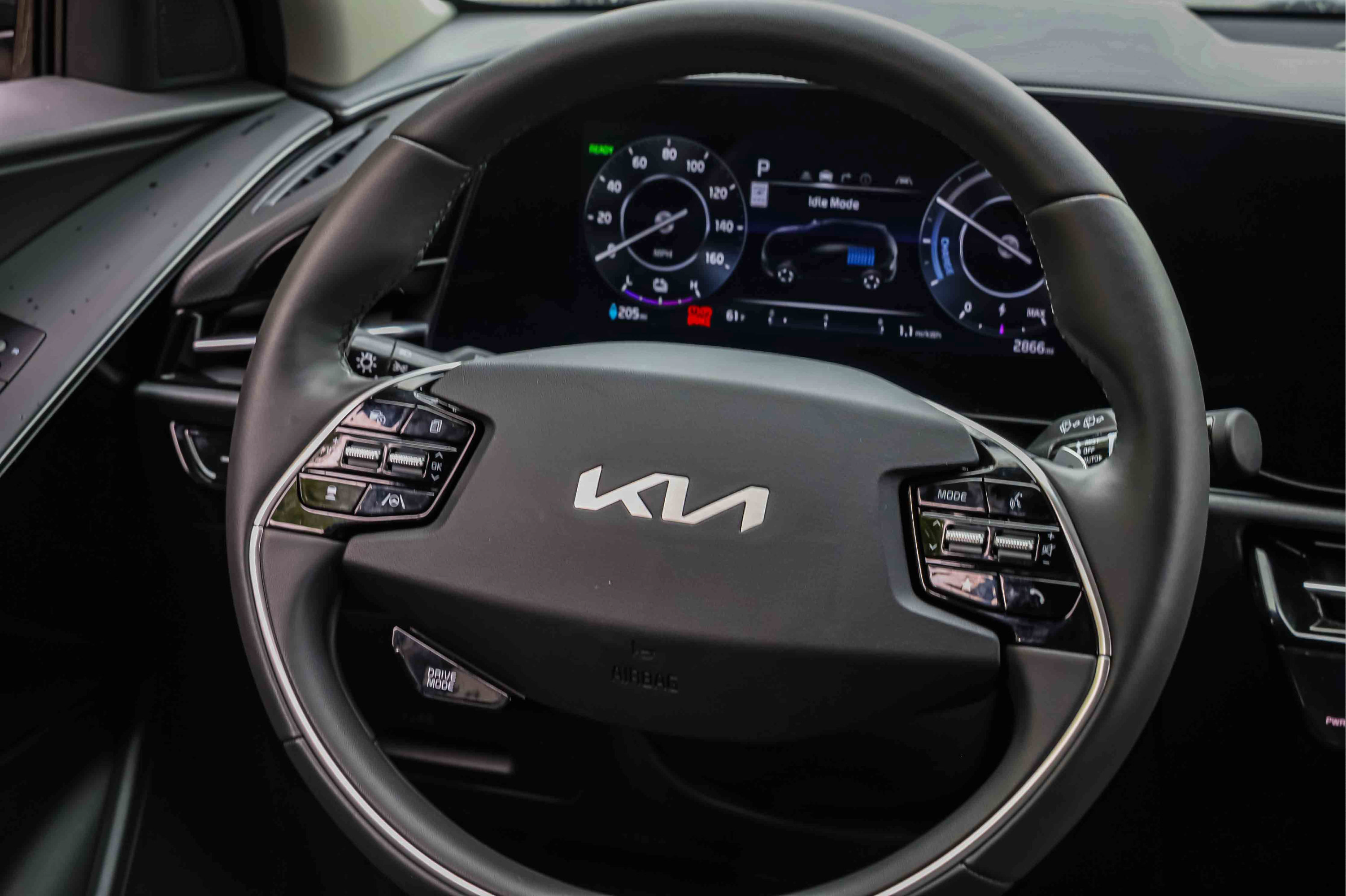 Certified 2025 Kia Niro Wind w/ Wind Preserve Package FWD image 21