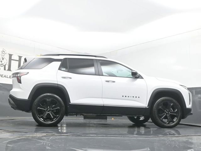 New 2026 Chevrolet Equinox LT w/ Convenience Package II image 31